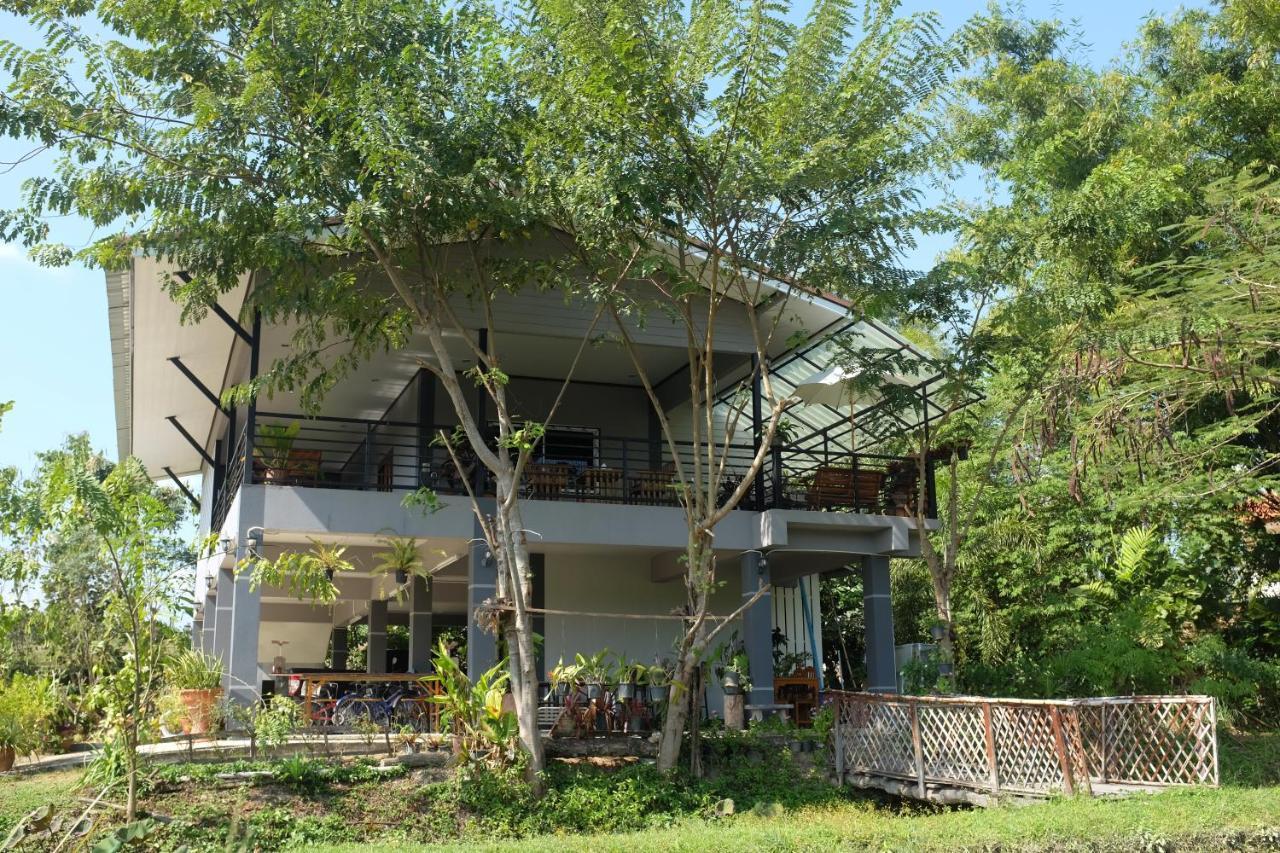 Appartement Rai Boonsom à Phrao Extérieur photo