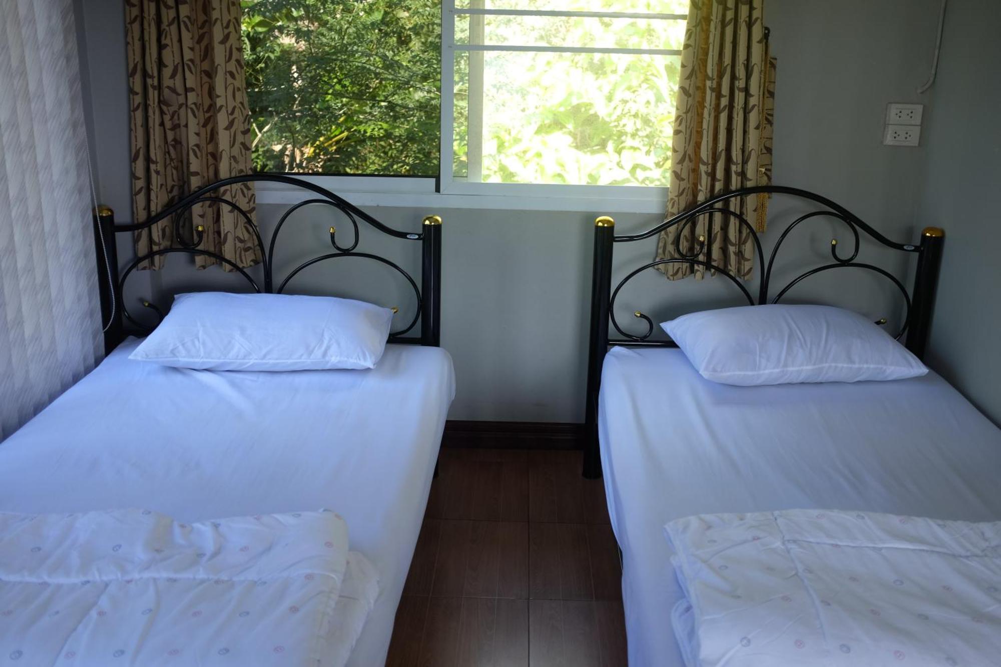 Appartement Rai Boonsom à Phrao Chambre photo