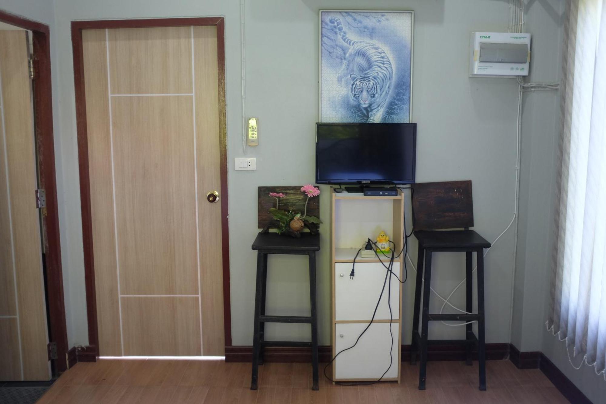 Appartement Rai Boonsom à Phrao Chambre photo