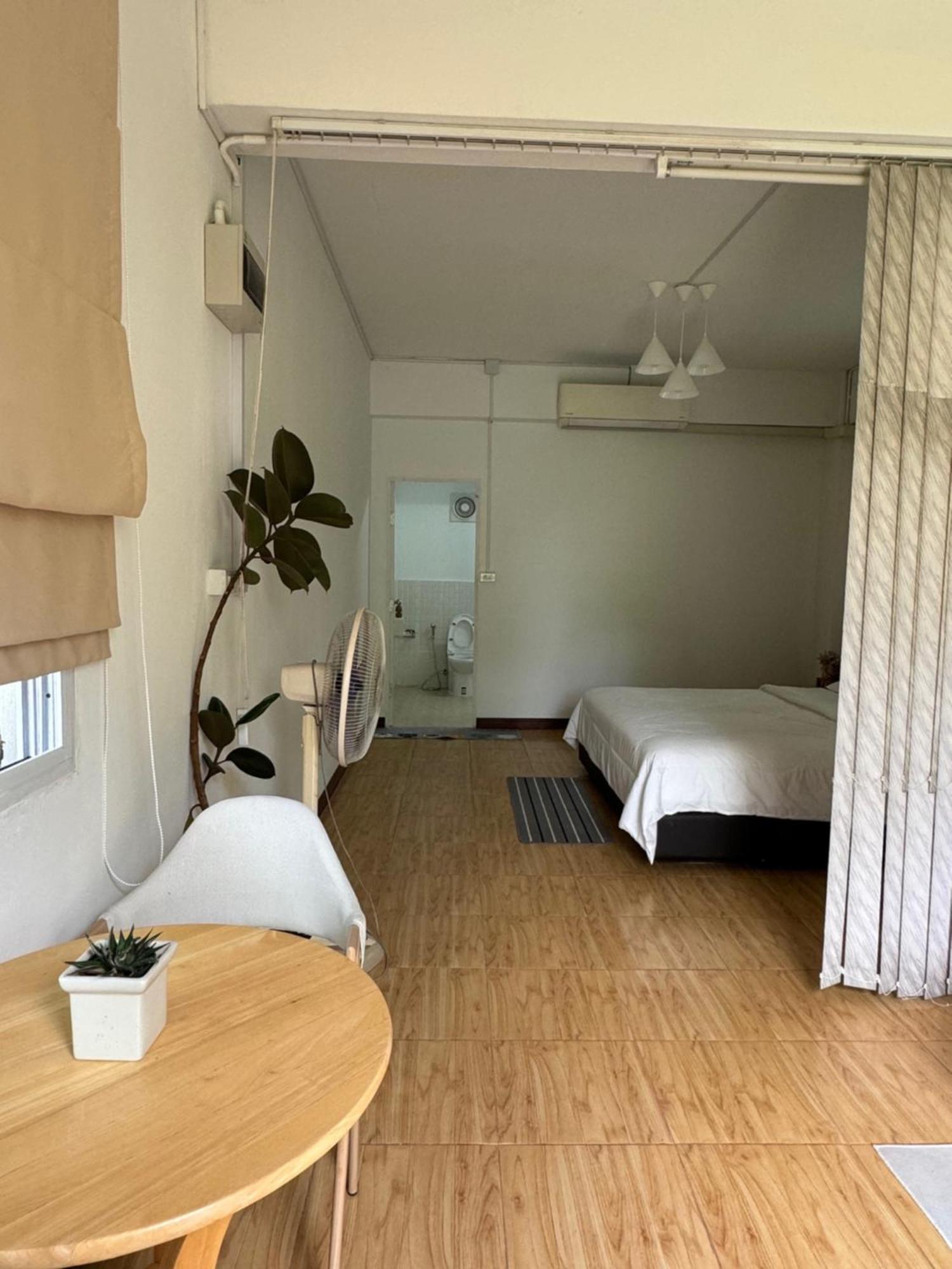 Appartement Rai Boonsom à Phrao Extérieur photo