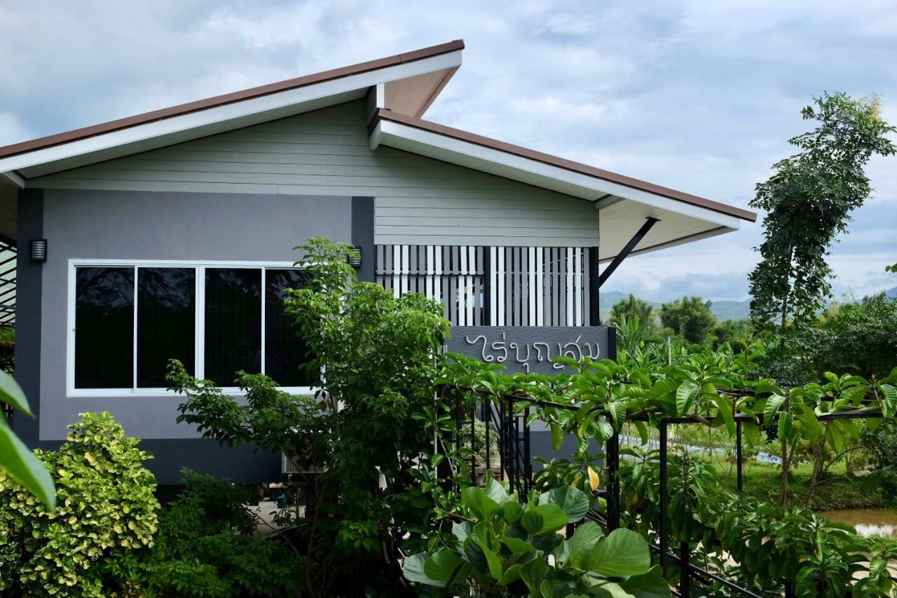 Appartement Rai Boonsom à Phrao Extérieur photo